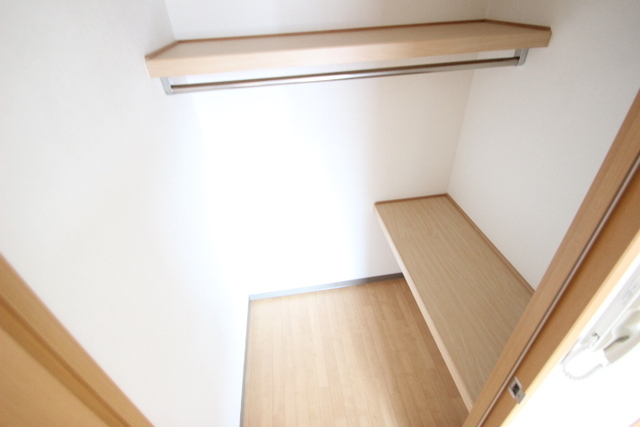 セレッソイシダ