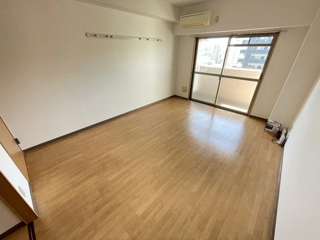 セレッソイシダ