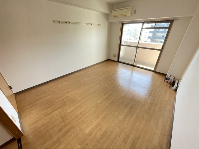 セレッソイシダ