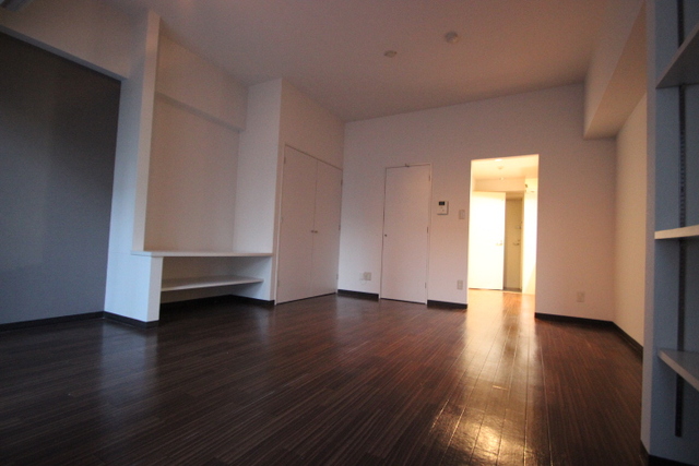 ソルヴェール舟入本町