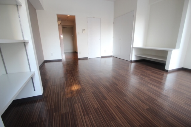 ソルヴェール舟入本町