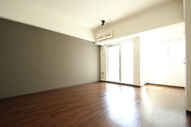 ソルヴェール舟入本町