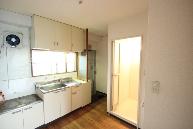 第一タウン皆賀