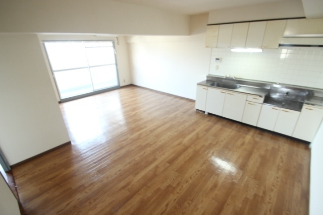 第二タウン皆賀