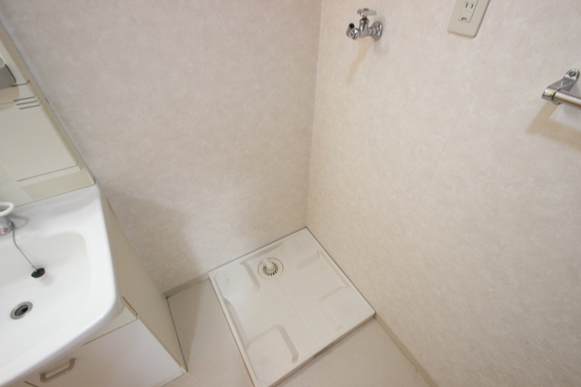 ニューワン河井ビル