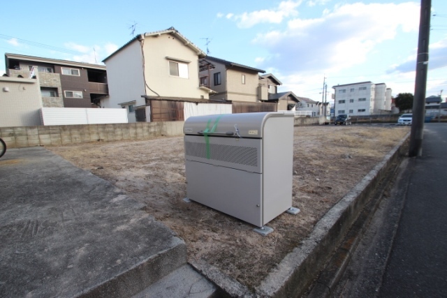 新納アパート(北)