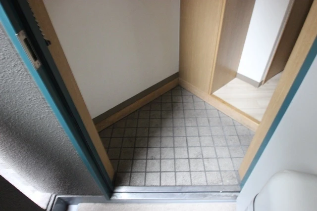 ハイツリリアン