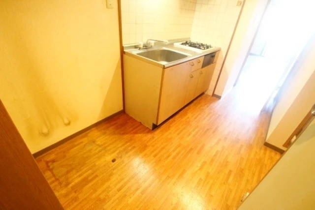 ハイツリリアン