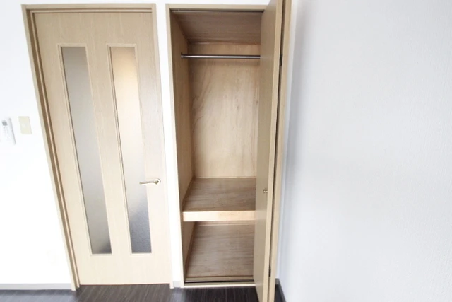 ハイツリリアン