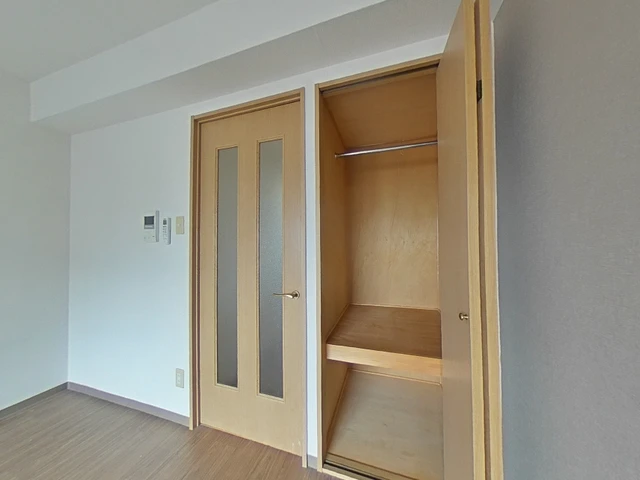 ハイツリリアン