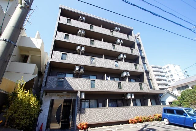 ハイツリリアン