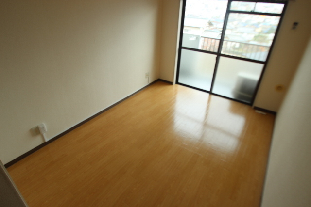 パインハウスⅡ