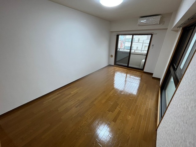 FOUR SEASONS TAIーSHIN 1st