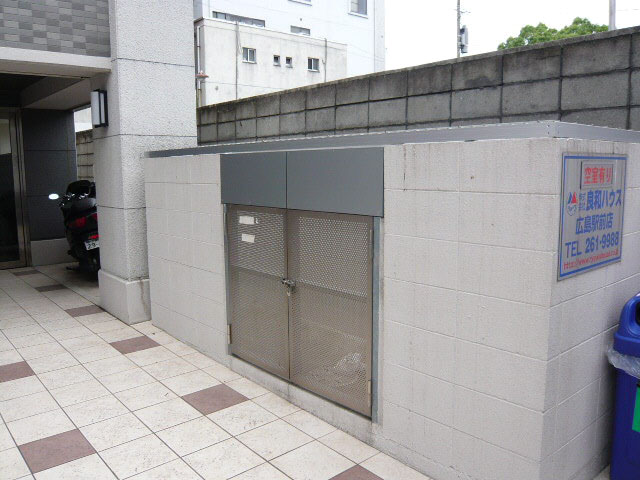 フォーリングステージ京橋