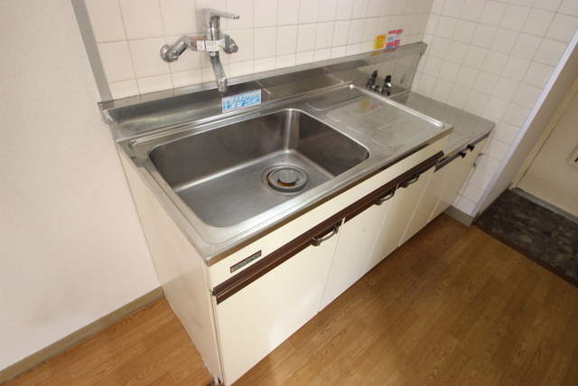 房尾本店横川ビル