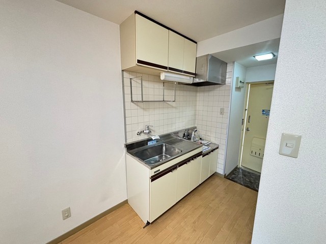 房尾本店横川ビル