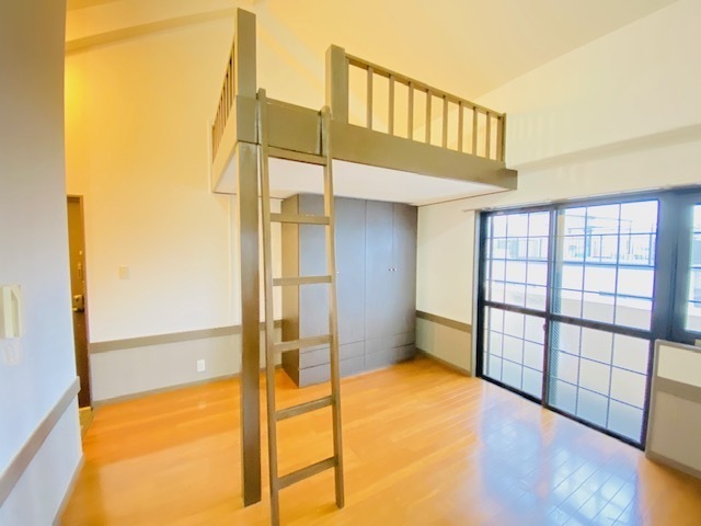 フローラル三篠