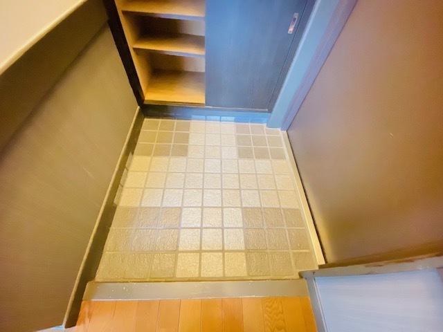 フローラル三篠