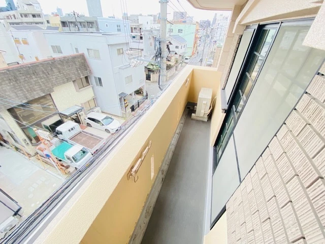 フローラル三篠