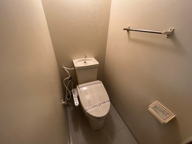 プラムグロウブ