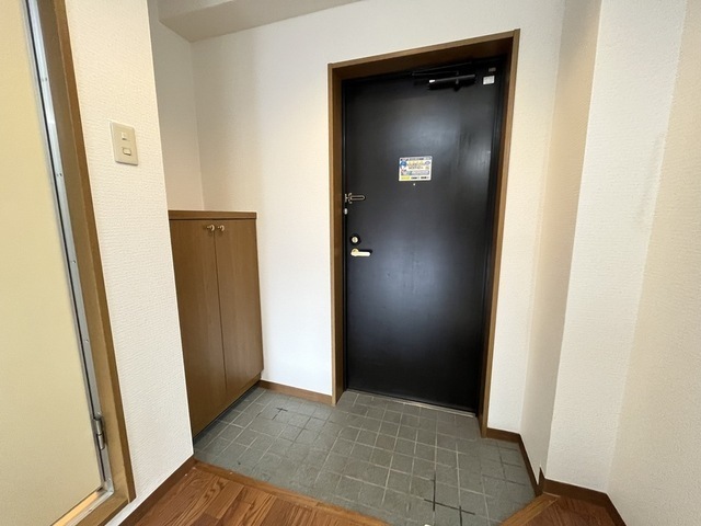 プラムグロウブ