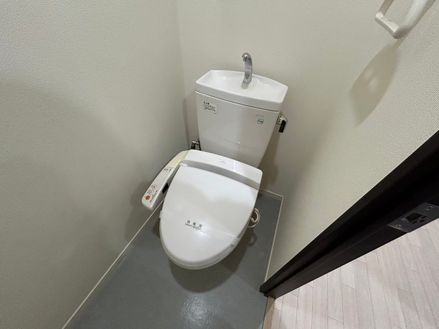 プレジールジョイ西原