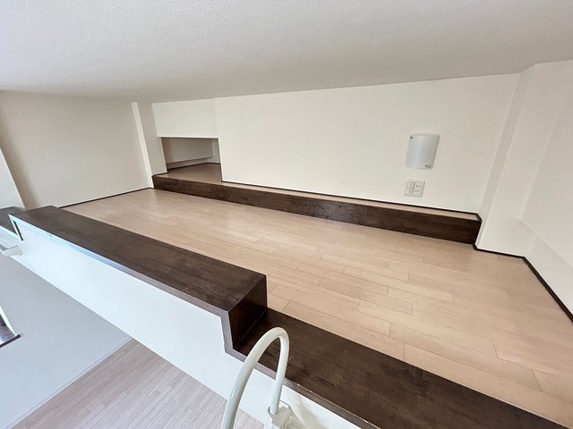 プレジールジョイ西原