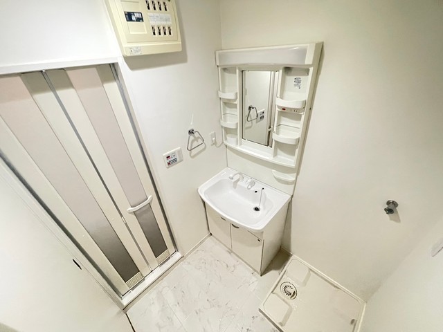 プレジールジョイ西原