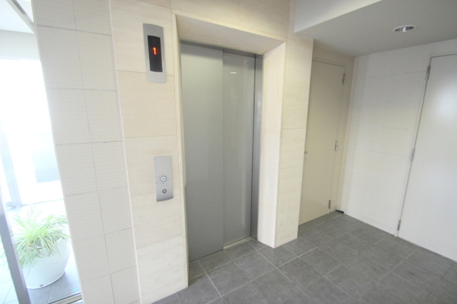 プレジールジョイ西原