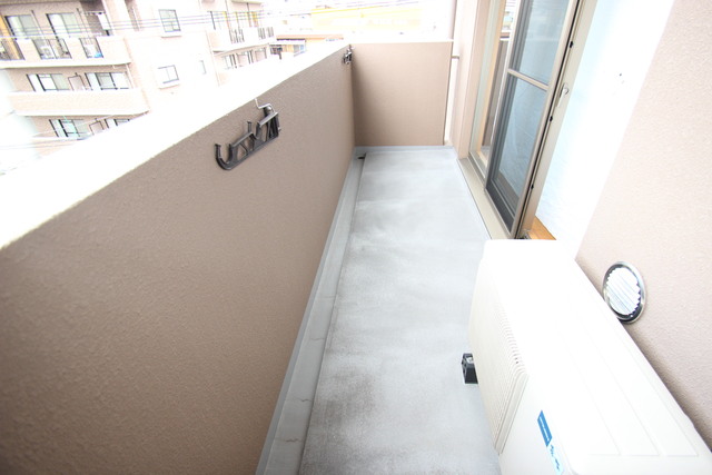 松村ビル(三滝)