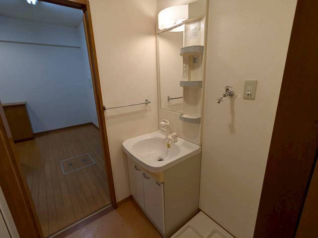 松村ビル(三滝)