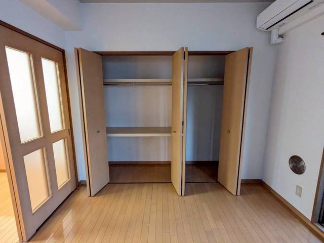 松村ビル(三滝)