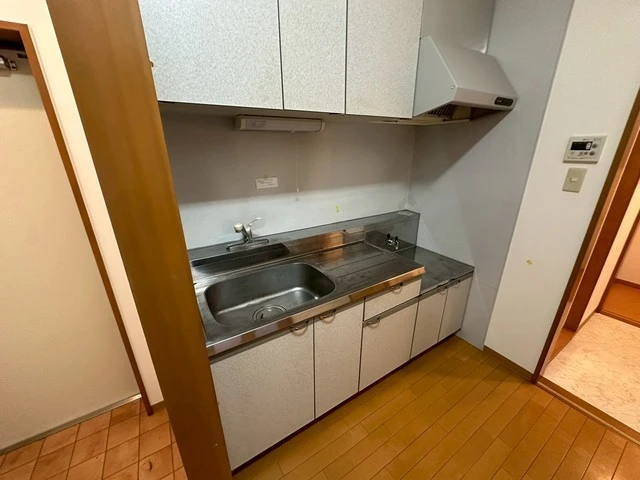 松村ビル(三滝)