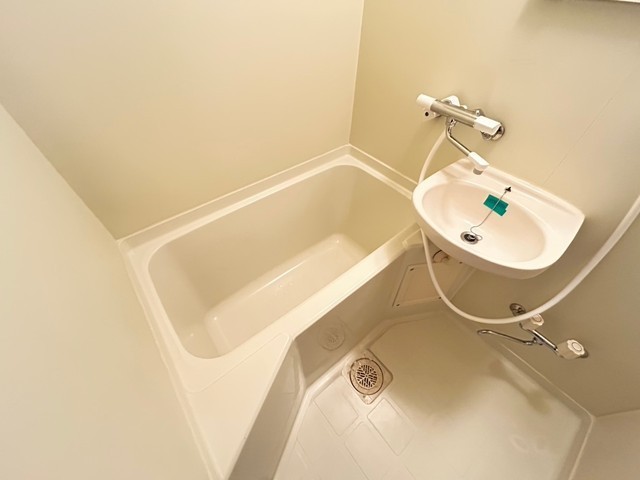 めーるにしむら