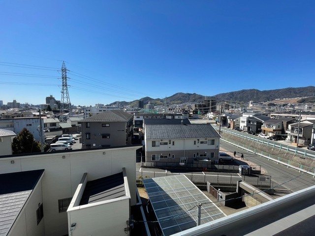 めーるにしむら