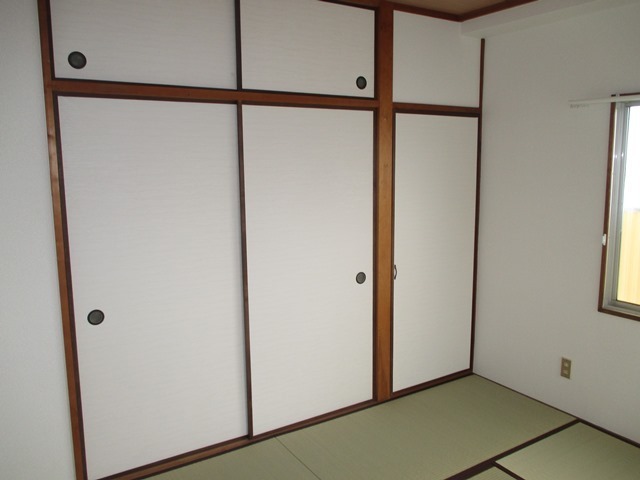 吉中マンション