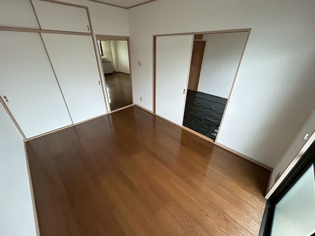 ライブ・コーポ辰広