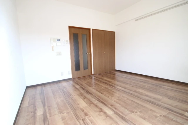 リスティア中筋