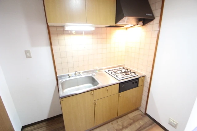 リスティア中筋