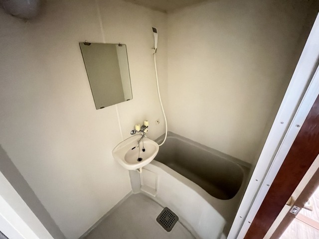 リスティア中筋