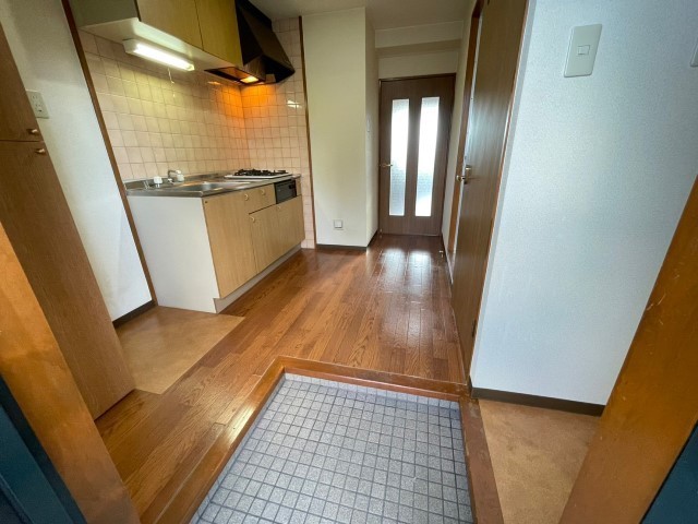 リスティア中筋