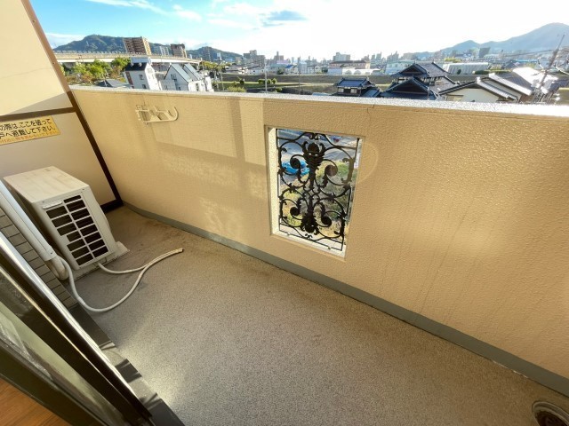 リスティア中筋