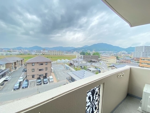 リスティア中筋