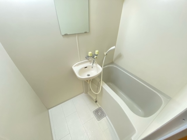 リスティア中筋