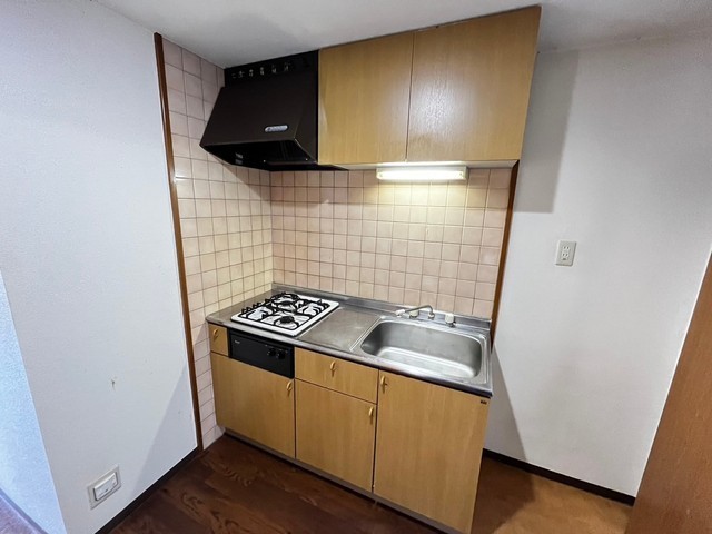 リスティア中筋