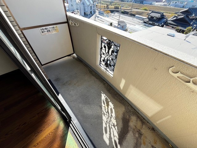 リスティア中筋