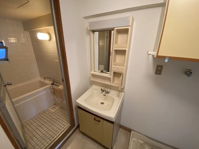 リバーサイド観音