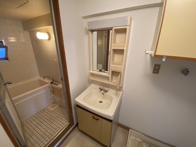 リバーサイド観音