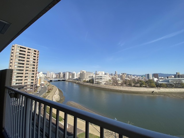 リバーサイド観音