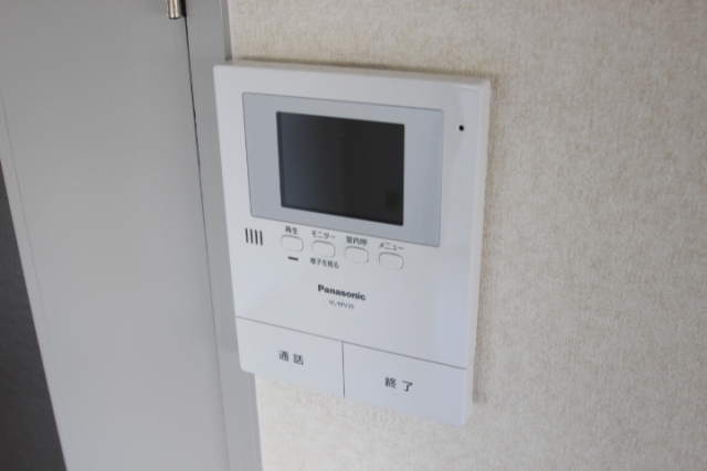 リバーサイド西口